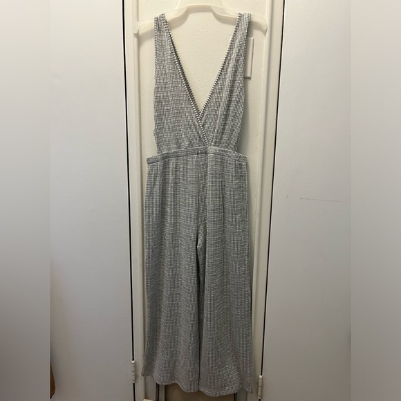 Women’s Summer Romper - Picture 1 of 4